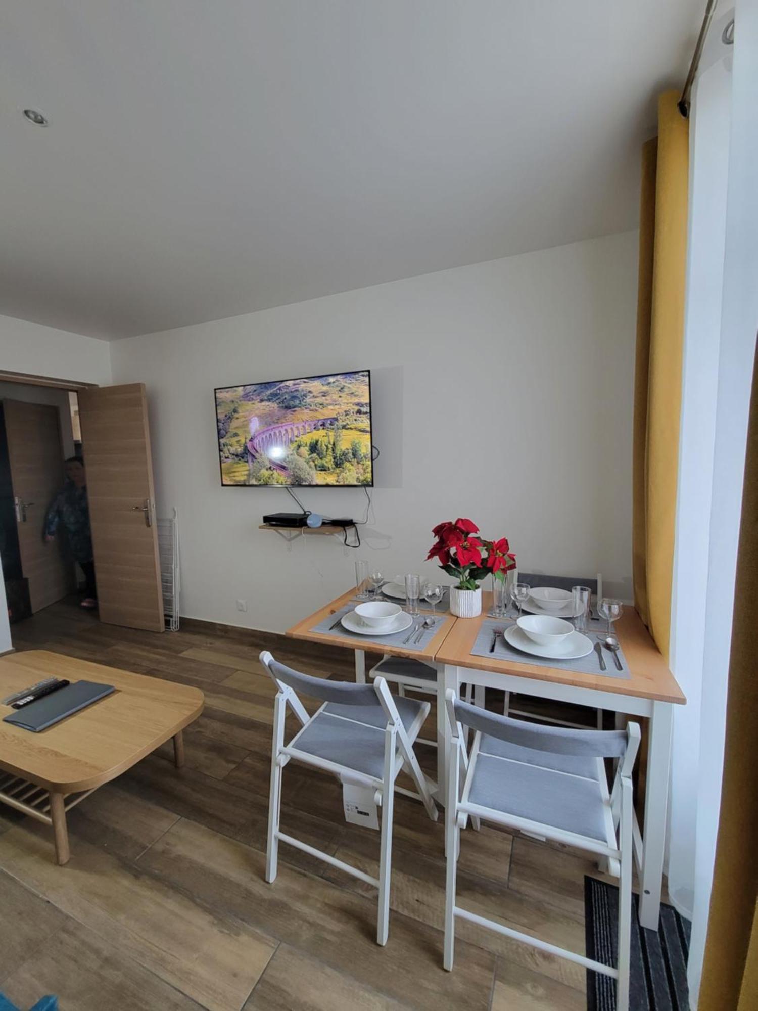 Amazing Apartment A Stone'S Throw From The City Of Lights - Paris Clichy Exterior foto